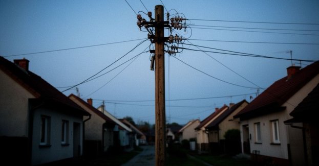 Rejon Energetyczny Sieradz zapowiedział planowe przerwy w dostawie energii elektrycznej w kilku miejscowościach gminy Łask. Wyłączenia mają nastąpić 8, 12 i 13 października 2026 roku.